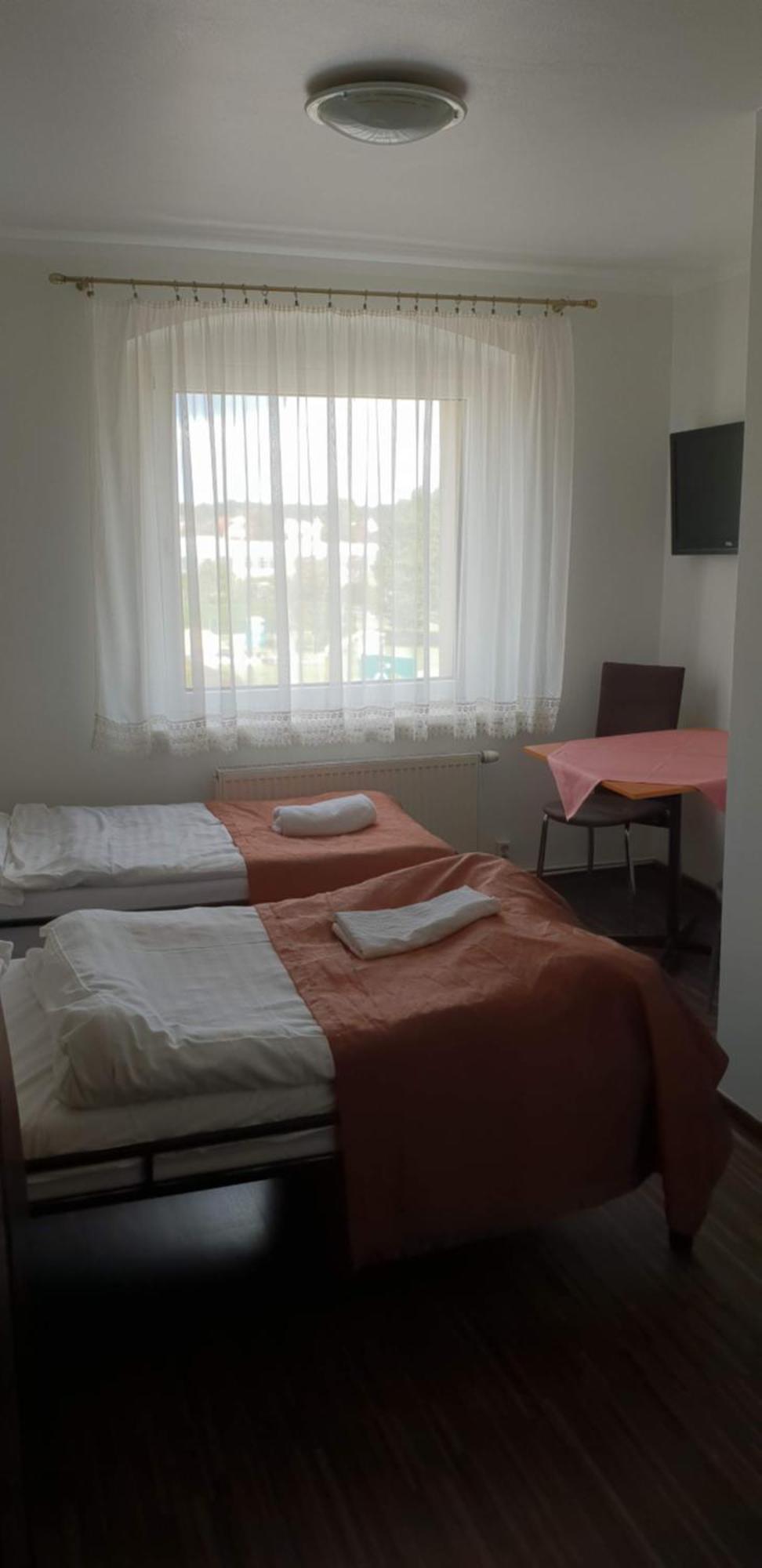 Restauracja I Noclegi Pod Sikorka Kobior Exterior foto